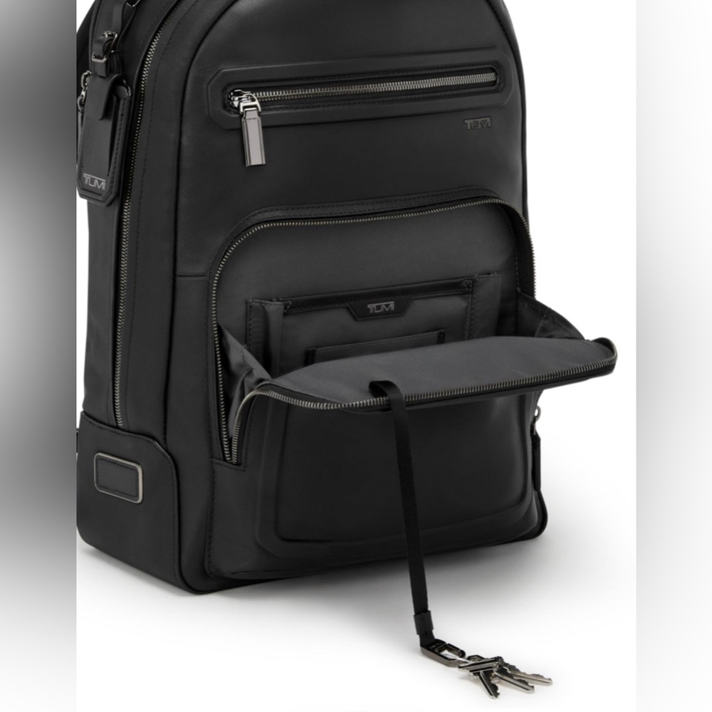 Tumi Harrison Warren Leather Backpack- NWT - Picture 7 of 8